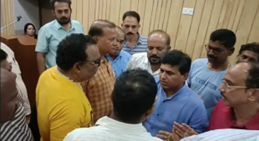 Vasco Shigmotsav committee meeting turns stormy