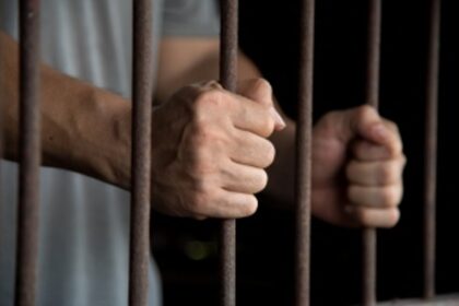 Vasco locals nab two for trying  to rob woman