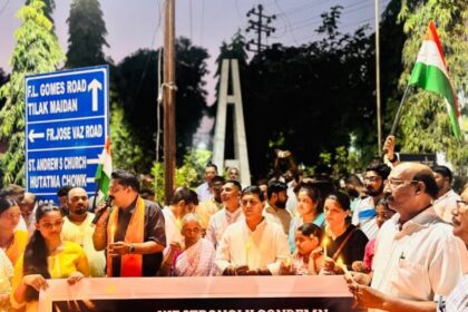 Vasco unites in grief as MLA Krishna Salkar leads protest against Pahalgam massacre