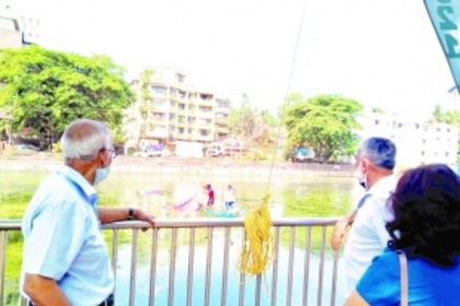 Vascoites come together  to clean Vaddem Lake