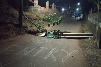 Vathadev residents lock down village