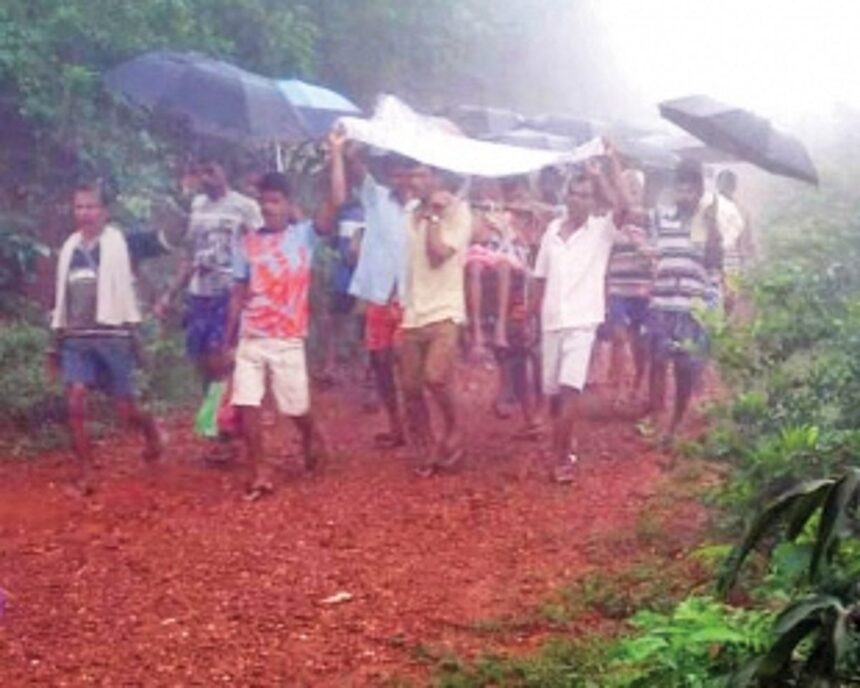 Vavurla and village roads in forest areas to be tarred