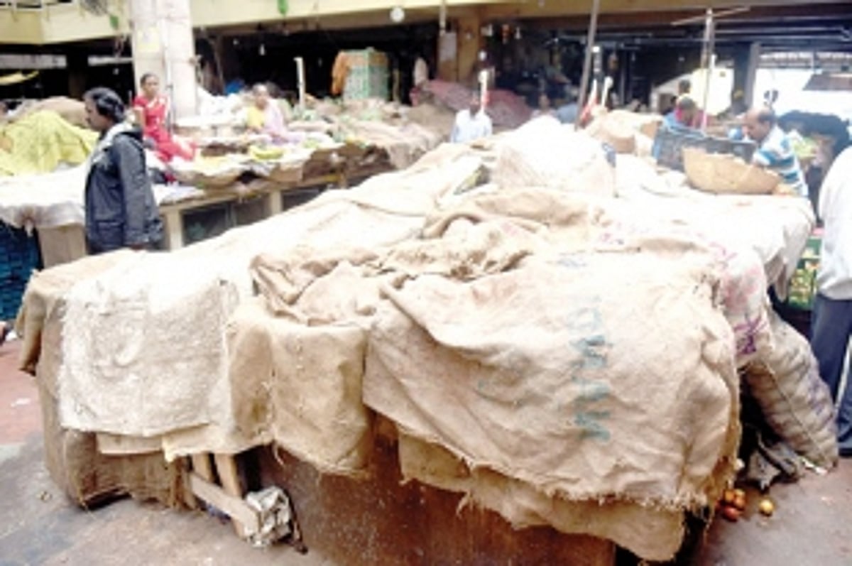 Vegetable supplies from across border limping back on track