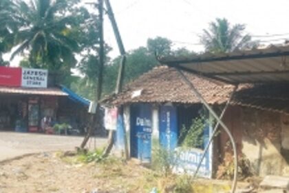 Vehicles damage shops, push owners to abandon businesses