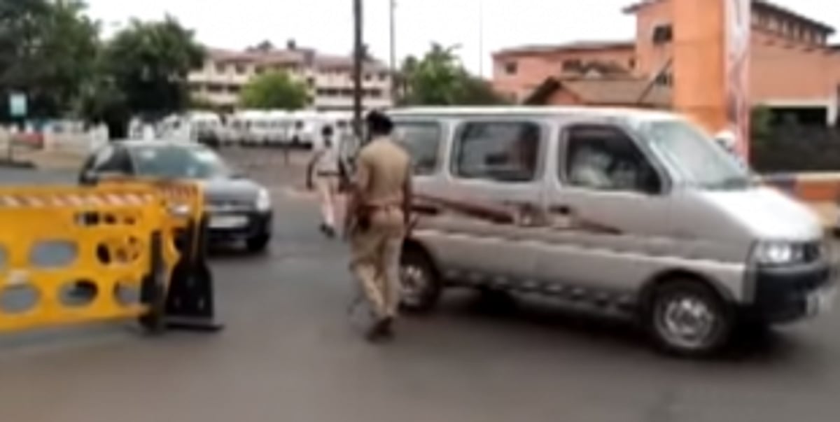 Vehicles on road banned till  April 15; govt ones exempted