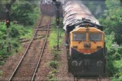 Velsao Residents Clash with Railways Over Retaining Wall Threatening Heritage Homes