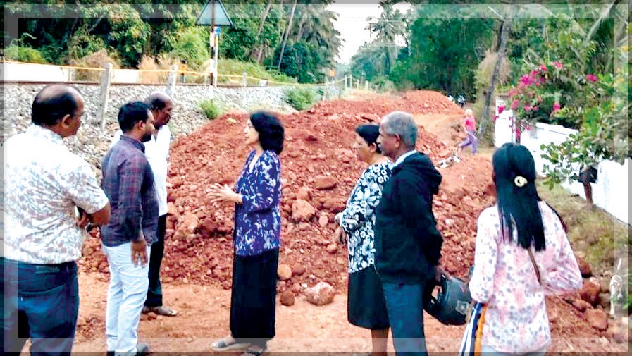 Velsao Residents Halt Railway Work Over Access Blockade Concerns
