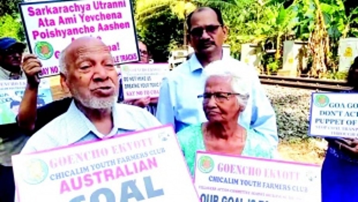 Velsao locals enraged with silence of authorities over  ‘encroachments’ done by the Railways on their land