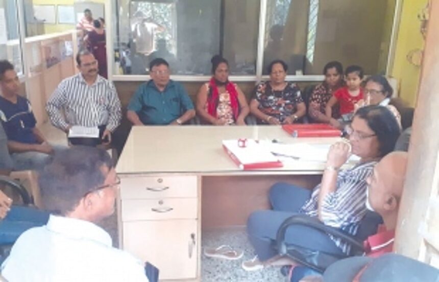 Velsao locals have title documents, matriz records to prove claim on land alongside tracks: GE 1 Velsao locals have title documents, matriz records to prove claim on land alongside tracks: GE