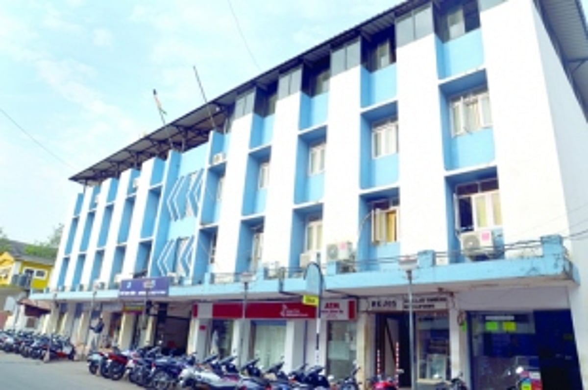 Vending committee to solve kiosks row