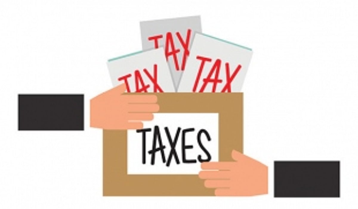 Vendors at both MMC-run   markets slam four-fold hike in rent, demand repairs first