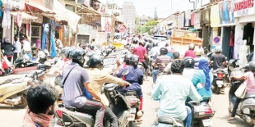 Vendors for action against rent-a-bike owners occupying parking space at Margao 1 Vendors for action against rent-a-bike owners occupying parking space at Margao