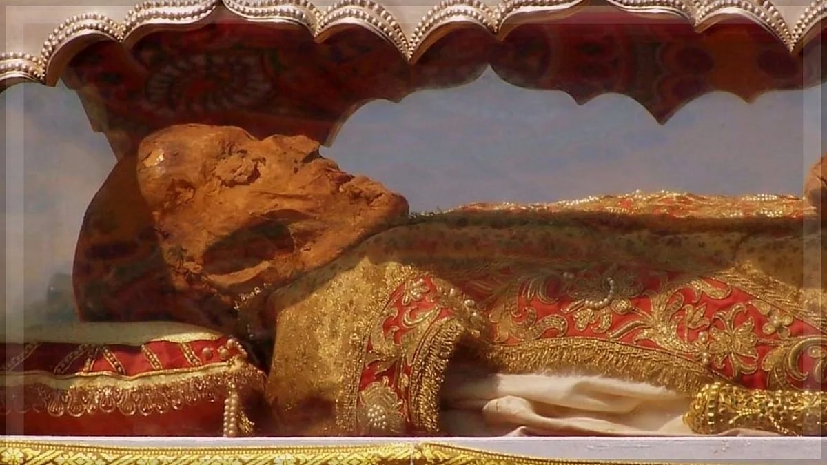 Veneration hours for St Francis Xavier Relics extended from 6 am to 7 pm