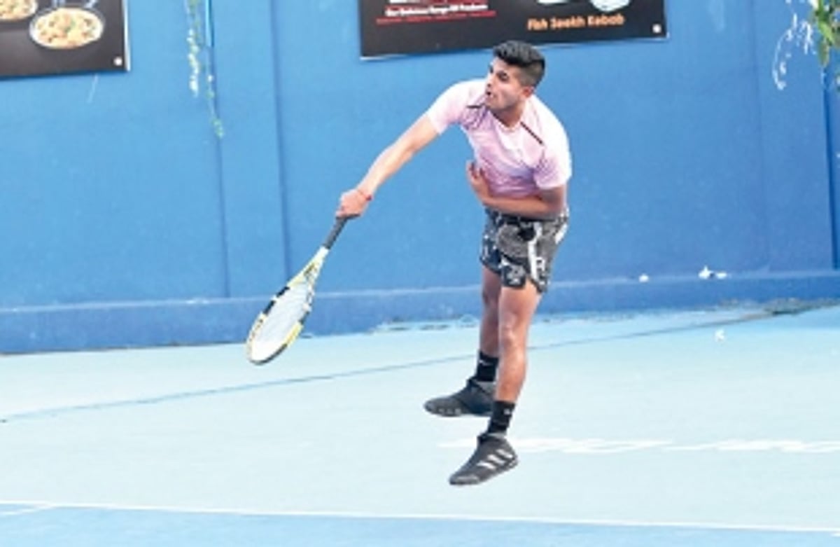 Venugopal makes it to singles and doubles finals