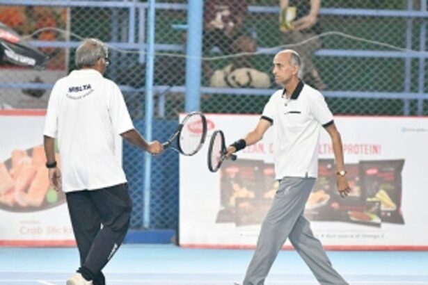 Veteran tennis aces march to the finals