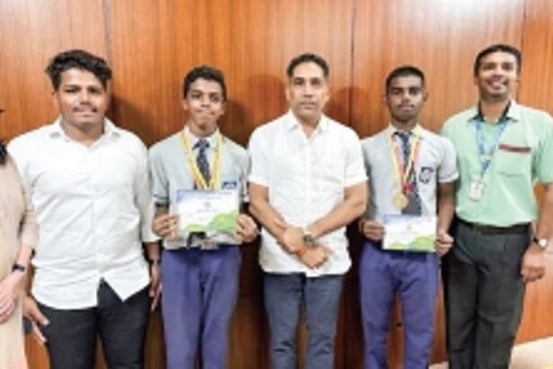 Vidhya Vihar HS emerge State champions as they head to the National Fit India Quiz Contest