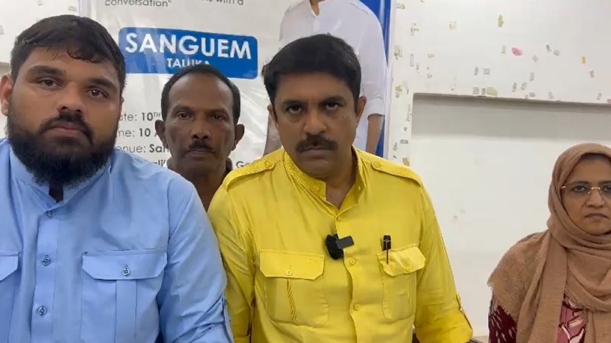 Vijai Sardesai Inspects Long-Stalled Bridge Project, Vows to Raise Issue in Assembly 1 Vijai Sardesai Inspects Long-Stalled Bridge Project, Vows to Raise Issue in Assembly
