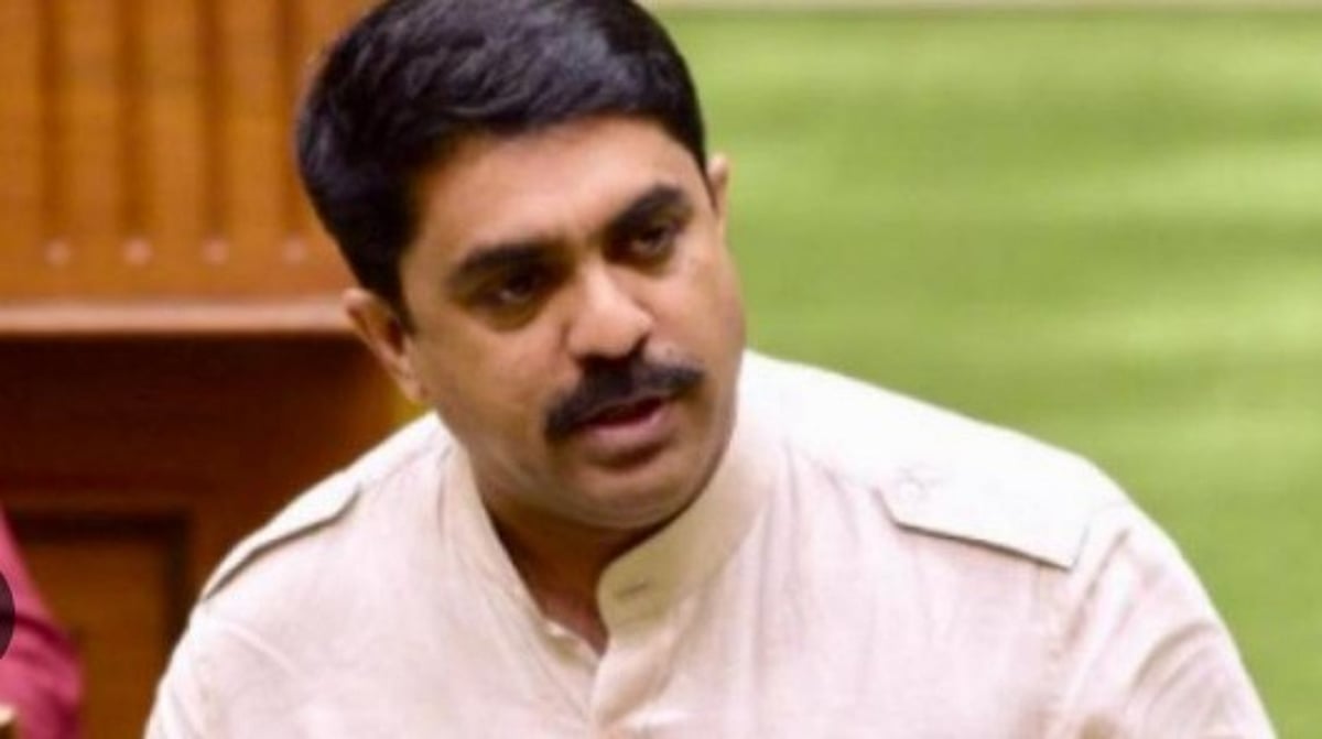 Vijai Sardesai Raises Alarm Over Sale of Communidade Land, Questions Government's Inaction