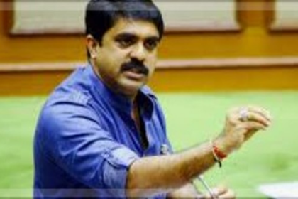 Vijai Sardesai Urges Goa Govt to Regularise Contract Staff Amid Supreme Court Ruling