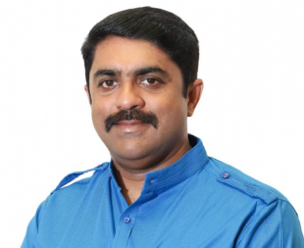Vijai offers Goemkar Ghor as vaccination venue