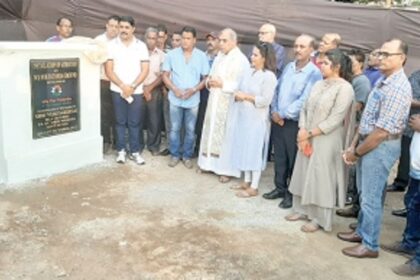 Vijai unveils foundation stone for astro turf in Fatorda