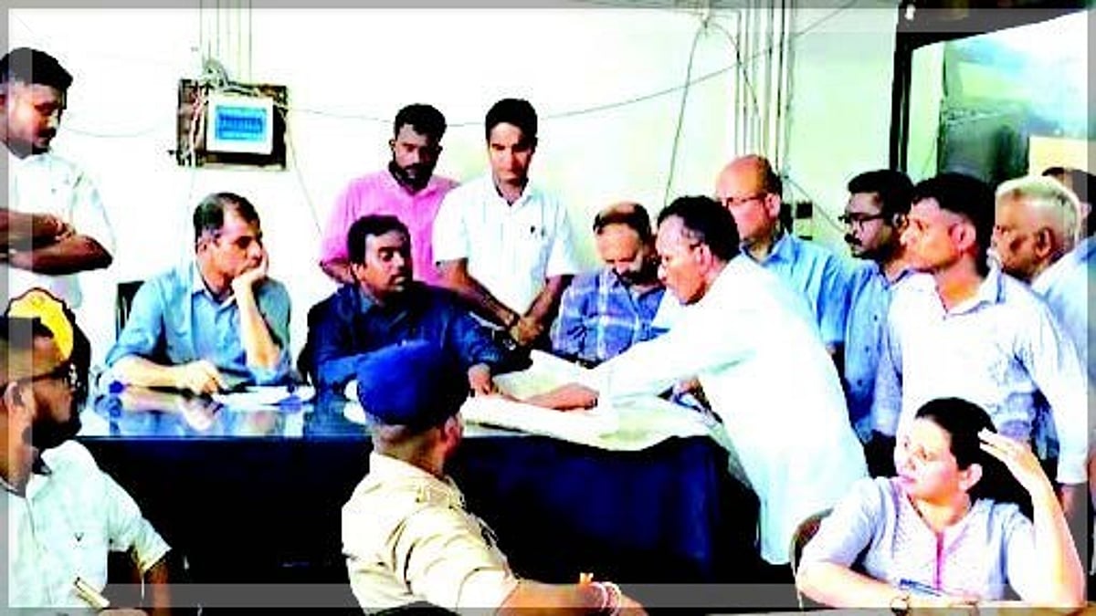 Villagers Demand Removal of Homes and Temples from Mining Lease in Adwalpale