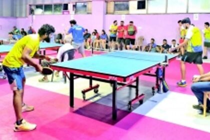 Virashree, Shantadurga Knight Riders,  Peddem Champs & Gladiators in quarters