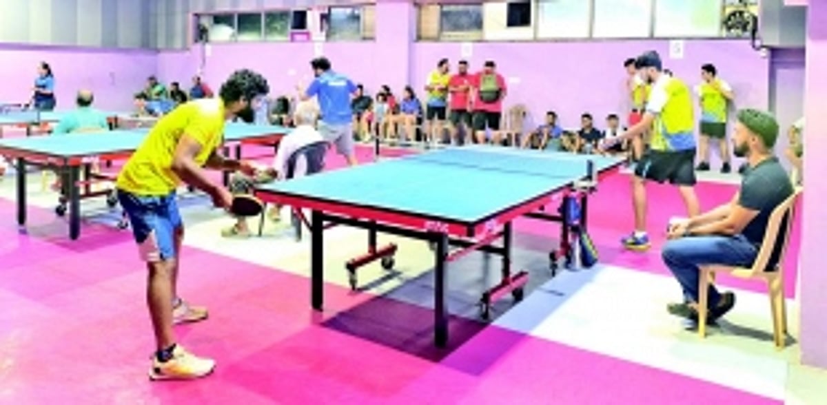 Virashree, Shantadurga Knight Riders,  Peddem Champs & Gladiators in quarters