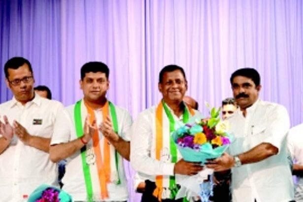 Viriato leads charge against BJP’s failures, Goa’s environmental crises at Fatorda meet