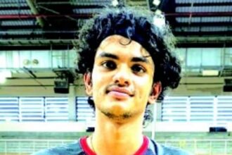 Vivaan, Abhishek, Yash and Advait surge ahead