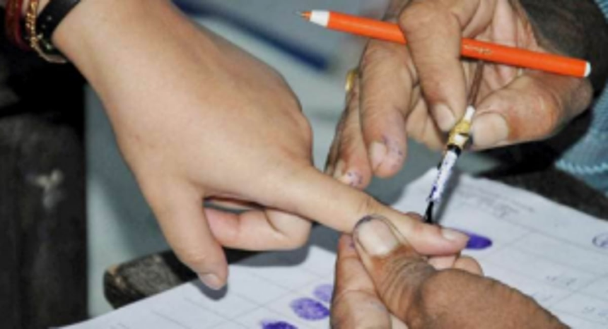 Voters of reserved wards unhappy with reservation and standing representatives