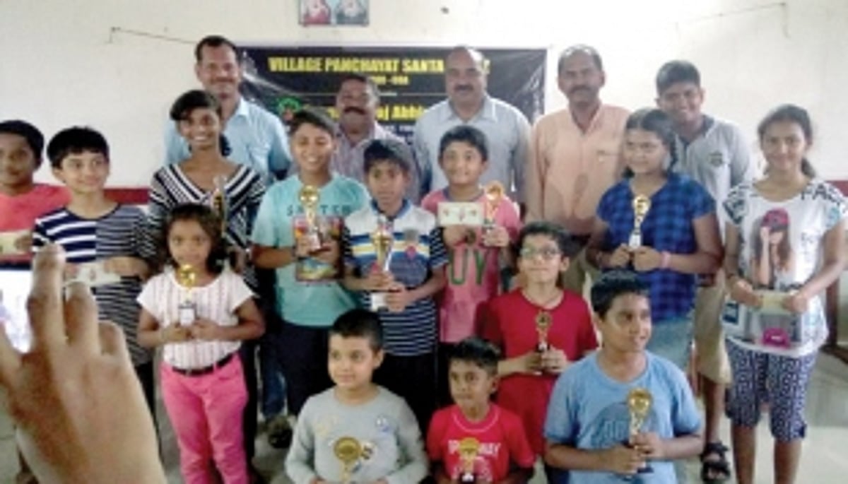 WCM Gunjal wins U-15 Open chess