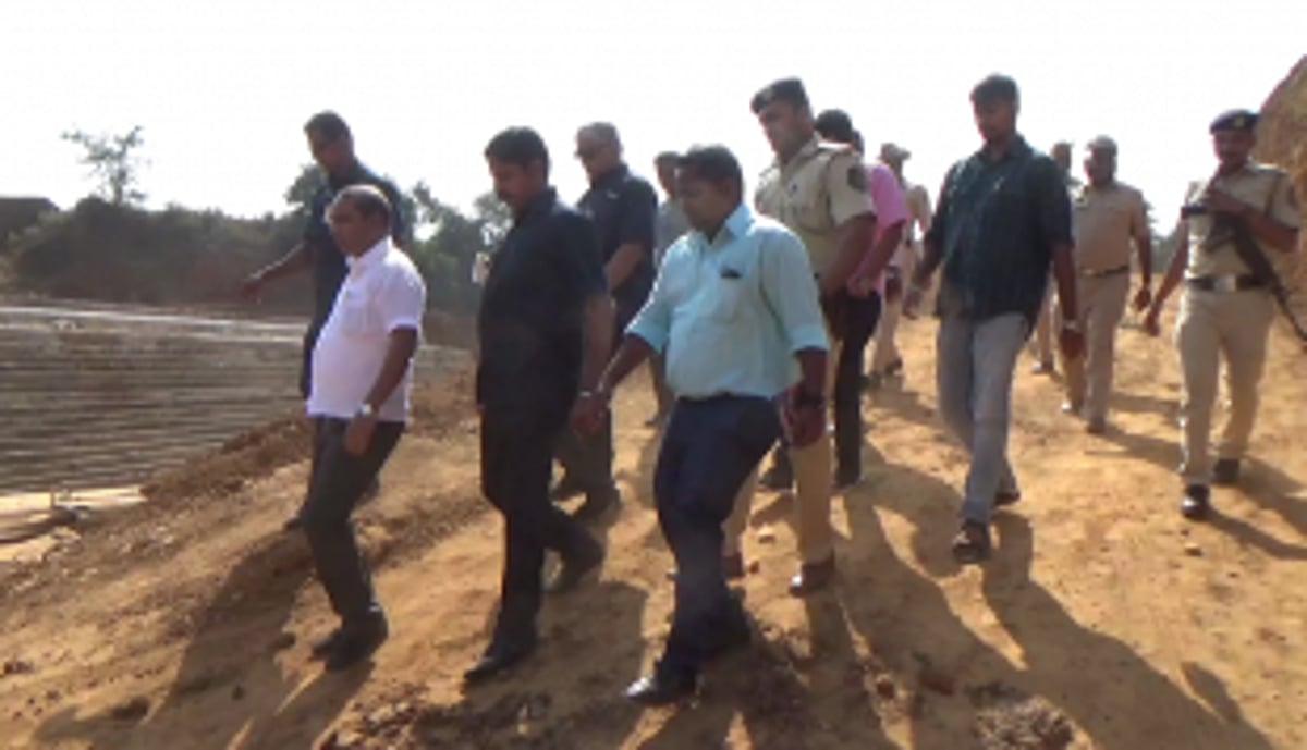 WRD Min Vinod Paliencar visits Kalsa Bandura project site