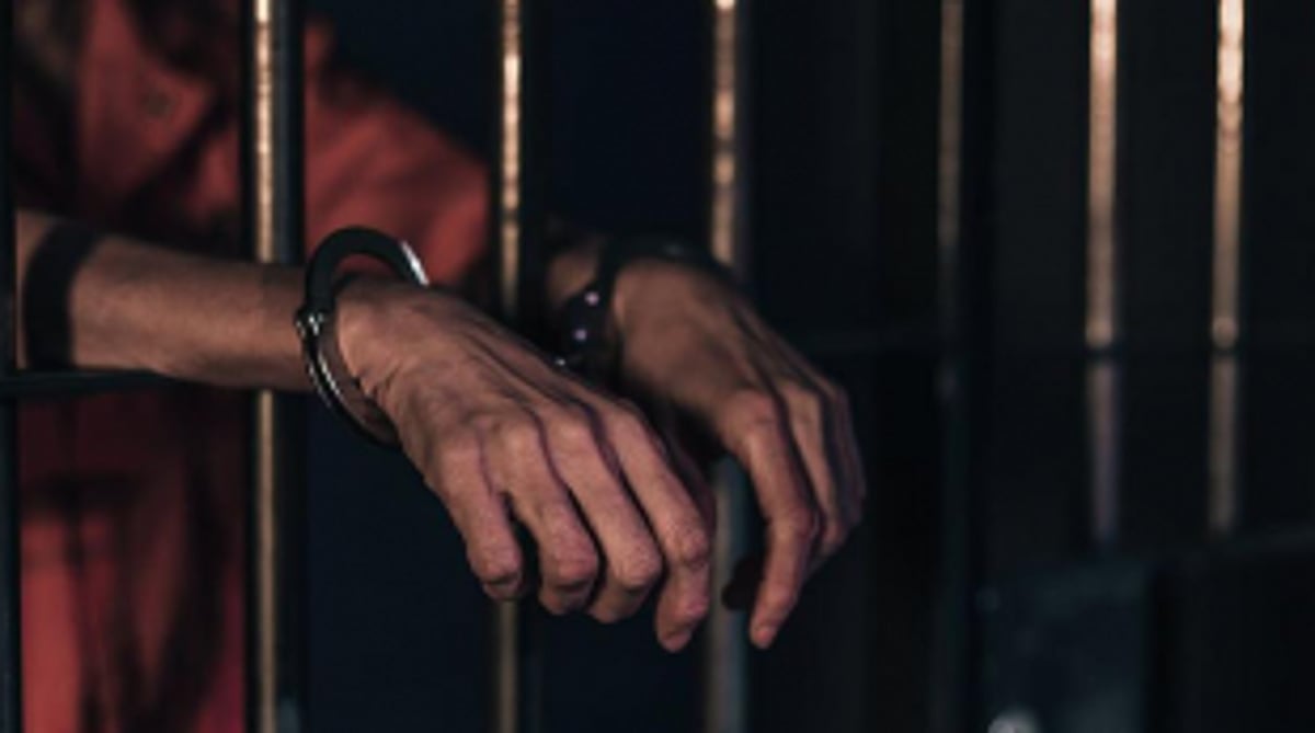 Wages of convicts in prisons to be doubled