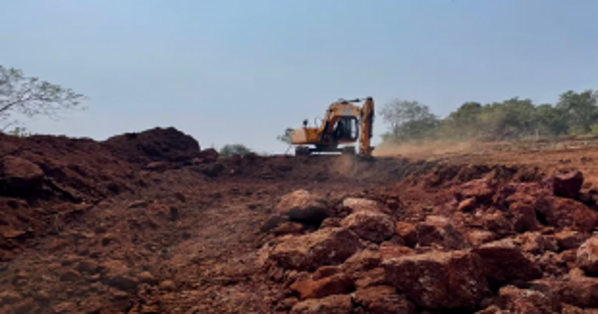 Warkhand VP issues show cause cum stop work notice to contractor