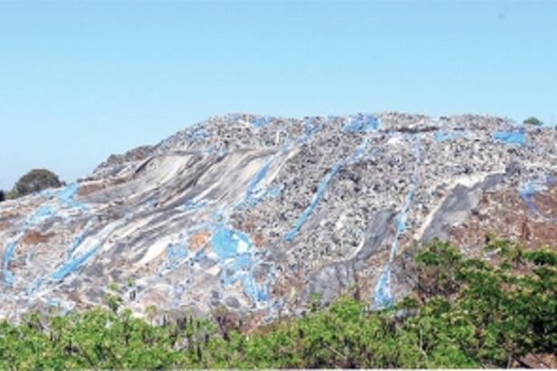 Waste-Land Sonsoddo  still in a heap of  Indecisiveness