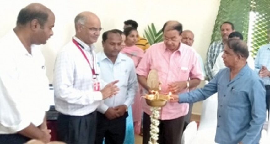 Water for oil, Minister Naik says it again 1 Water for oil, Minister Naik says it again