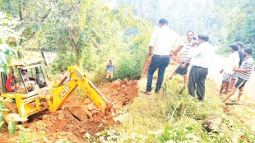 Water pipeline bursts at Borim, repair work underway