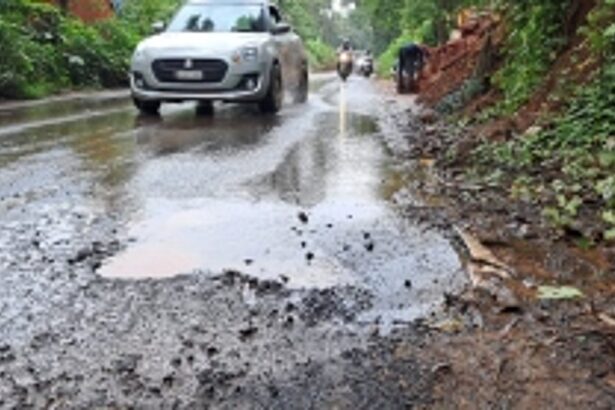 Water pipeline ruptures along Siolim-Marna Road; authorities remain inactive for five days