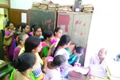 Water scarcity hits Ponda; women lead morcha to PWD