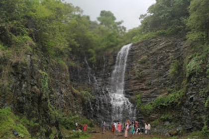 Waterfall: Saleli   villagers send   back visitors