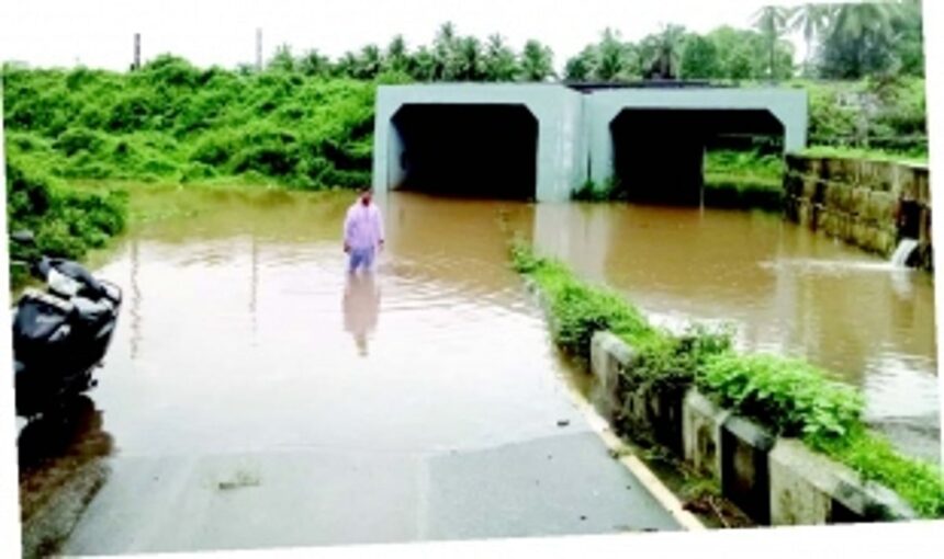 Waterlogged Seraulim subway poses nuisance to motorists