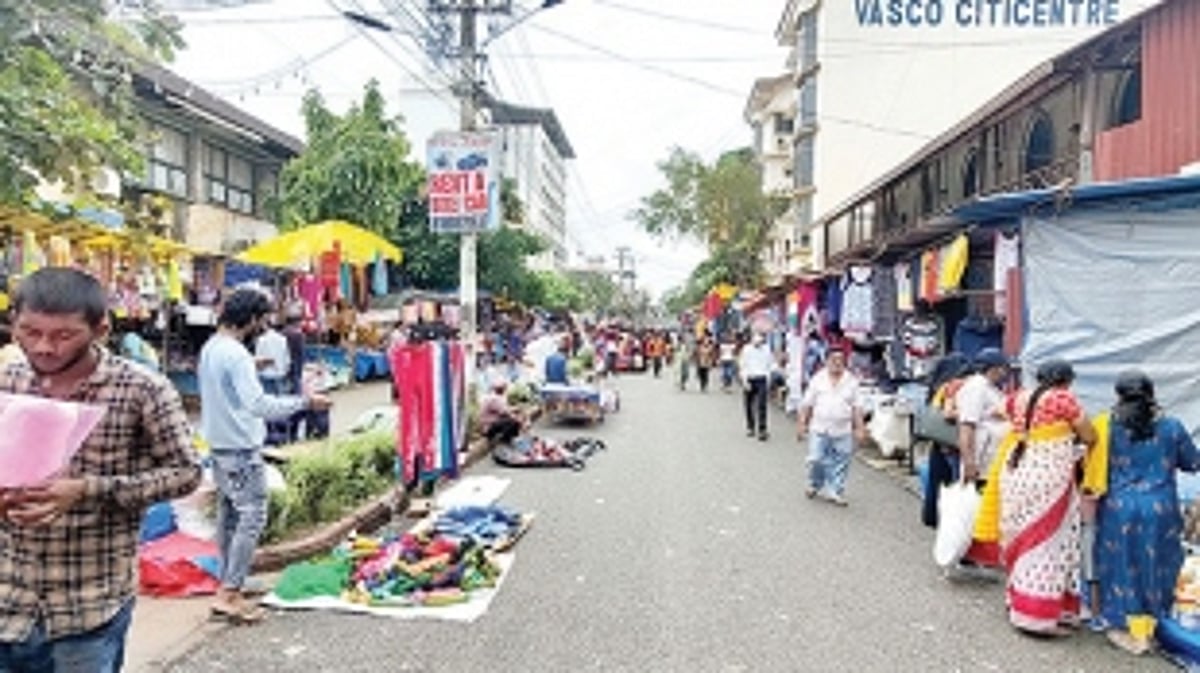 Week of misery for Saptah stall owners as historic fair turns ‘unfair’