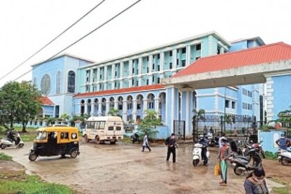 What’s missing: OT’s, ICU, Canteen. What’s there: Adhocism