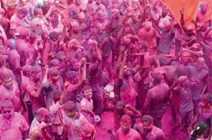 When joy turns into shades of pink at Gulalotsav
