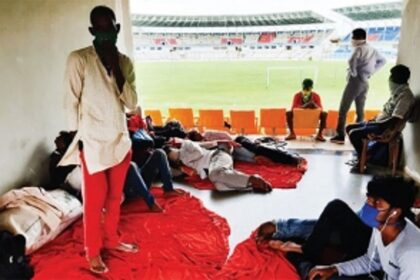 When ordinary men and women do extraordinary things, ’migrants’ are treated as humans