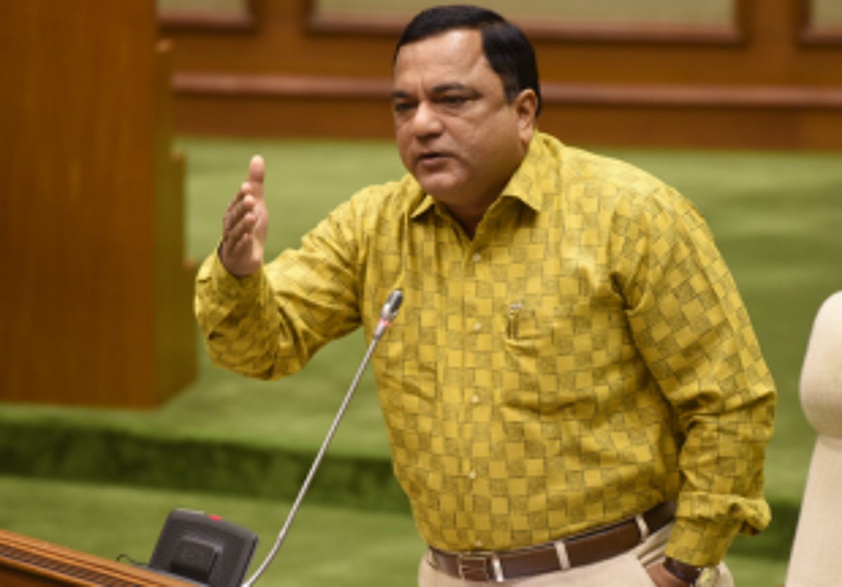 When the intention is to fool migrants, suggestions should come from Mauvin