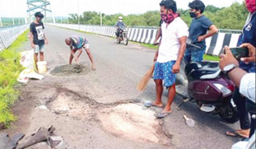 When the long arm of governance doesn’t reach, Goans lend their hands and voices