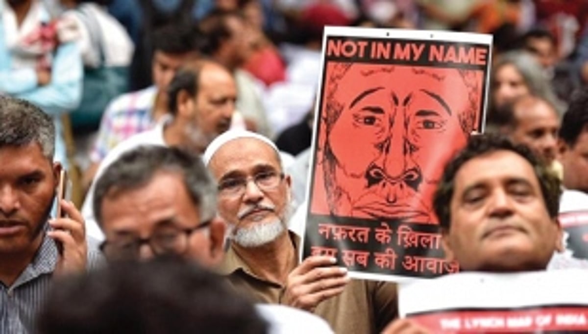 When tweets become weapons of dissent