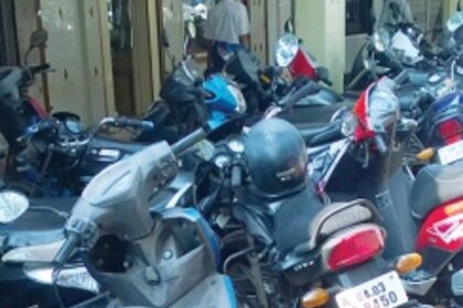 When will order return to Mapusa market ?